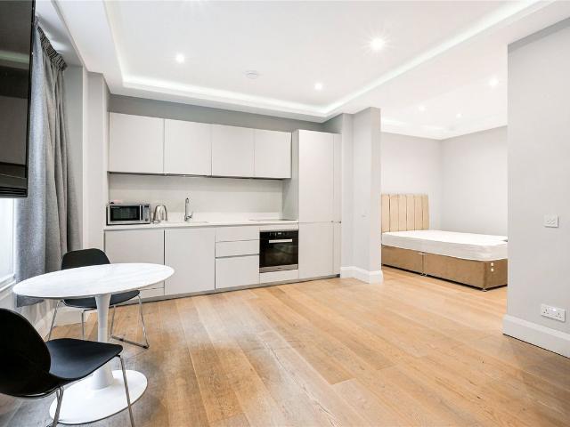 Studio for rent in Royal Borough of Kensington and Chelsea, Greater London