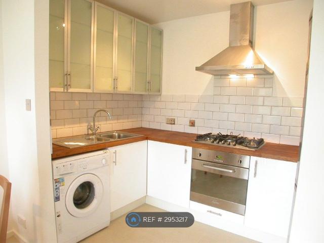 Apartment for rent in Clapham, Greater London