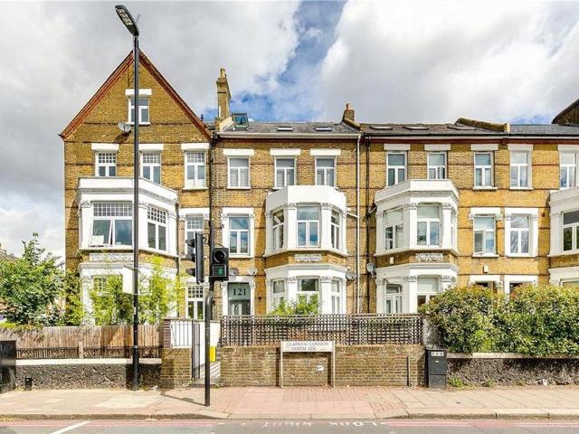 Apartment for rent in Clapham Junction, Greater London