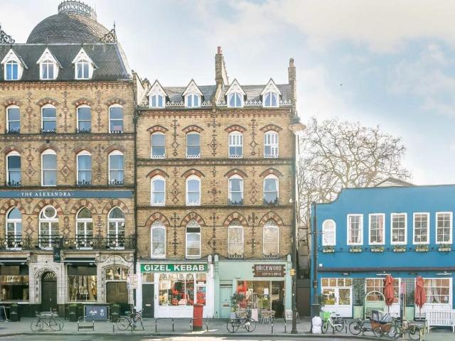 Apartment for rent in Clapham, Greater London