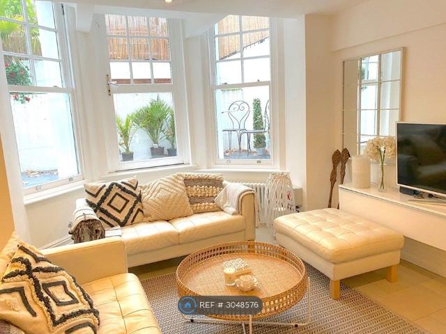 Apartment for rent in London Borough of Lambeth, Greater London