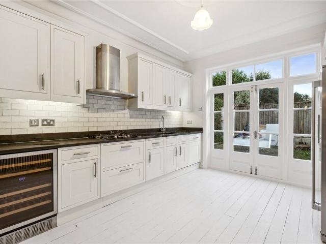 House for rent in Clapham Junction, Greater London