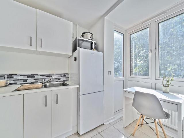 Apartment for rent in Clapham, Greater London