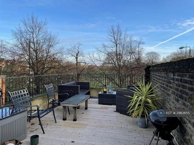 Apartment for rent in Clapham Junction, Greater London