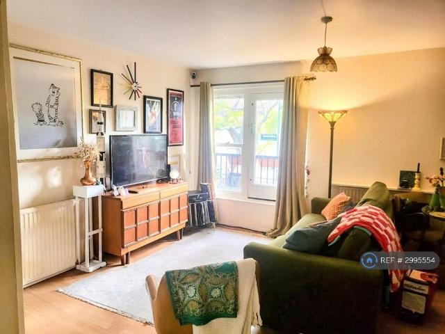 Apartment for rent in Clapham, Greater London