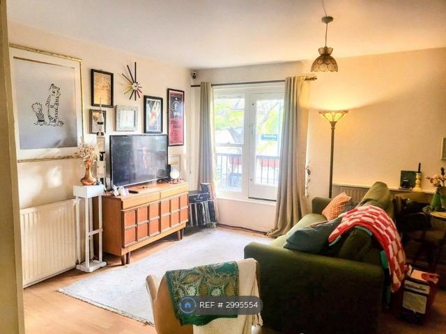 House for rent in Clapham, Greater London