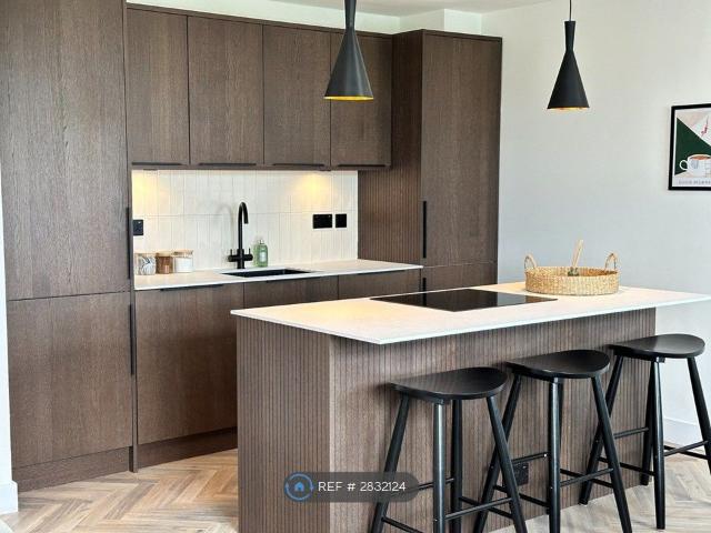 Apartment for rent in Clapham, Greater London