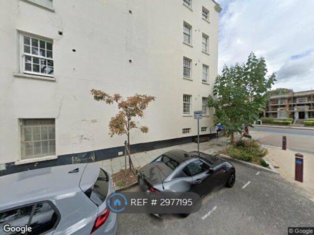 Apartment for rent in Oval, Greater London