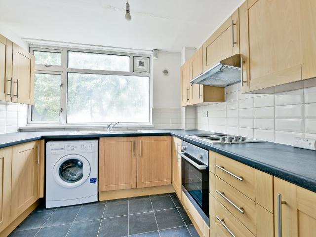 House for rent in Oval, Greater London