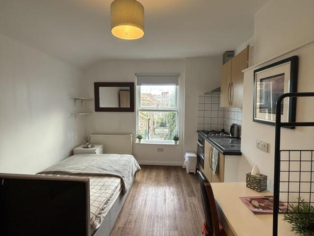 Studio for rent in Clapham, Greater London