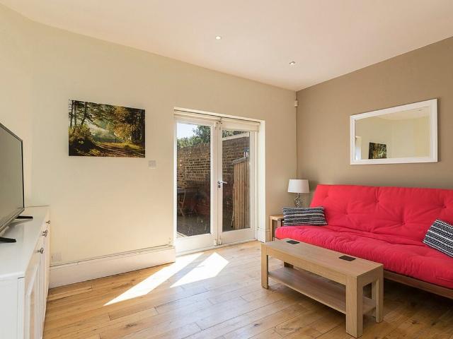 Apartment for rent in London Borough of Lambeth, Greater London