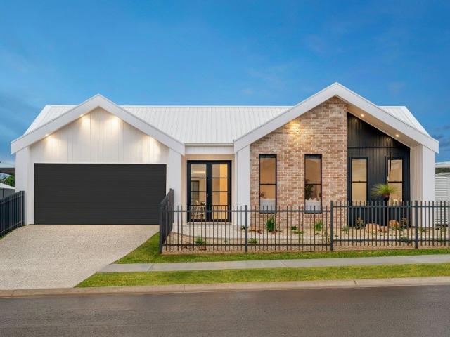 Cottage for sale in Drouin, Shire of Baw Baw