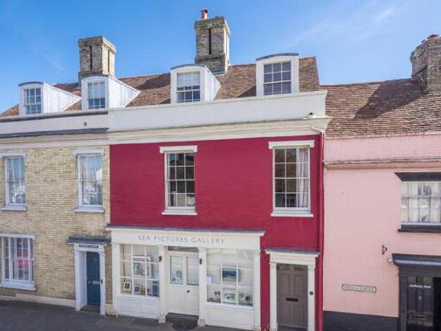 House for sale in Chelmondiston, Suffolk