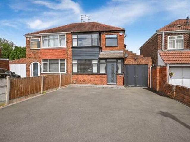 House for sale in Aldersley, Stockwell End