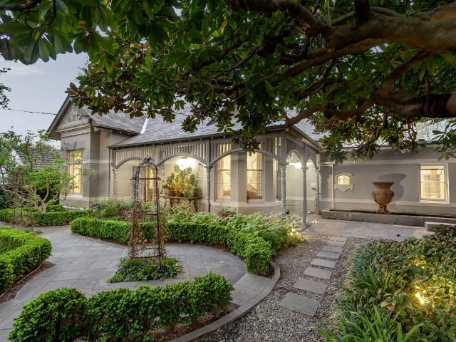 House for sale in Malvern East House for sale in Malvern East
