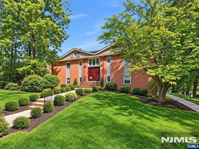 Condo for sale in Montclair, Essex County