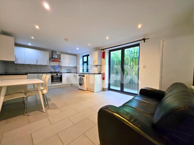Apartment for rent in North Woolwich, Greater London