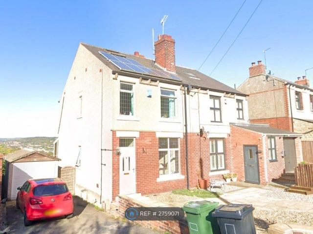 House for rent in Thornhill Lees