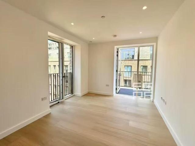 Apartment for rent in Brent Cross, Greater London