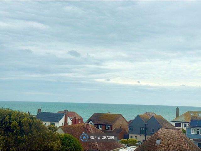 Apartment for rent in Seaford, Iford