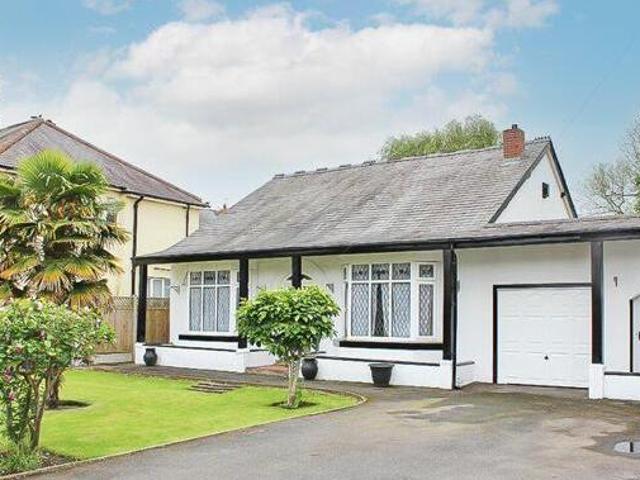 House for sale in Coseley, West Midlands