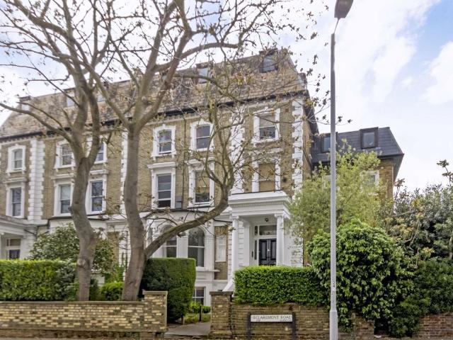 Apartment for rent in Royal Borough of Kingston upon Thames, Greater London