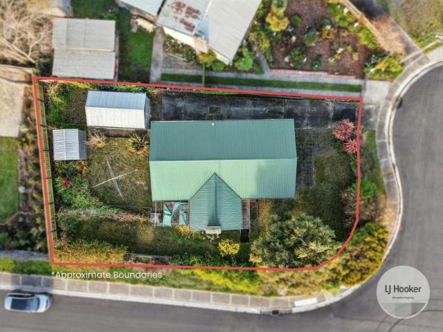 House for sale in Claremont