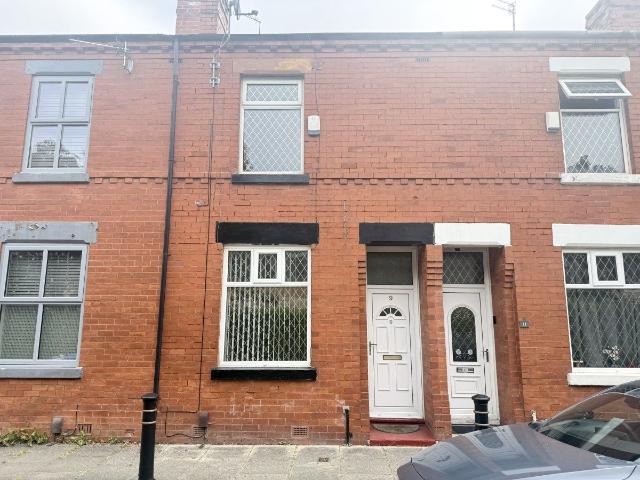 House for rent in Hollinwood, Pendock