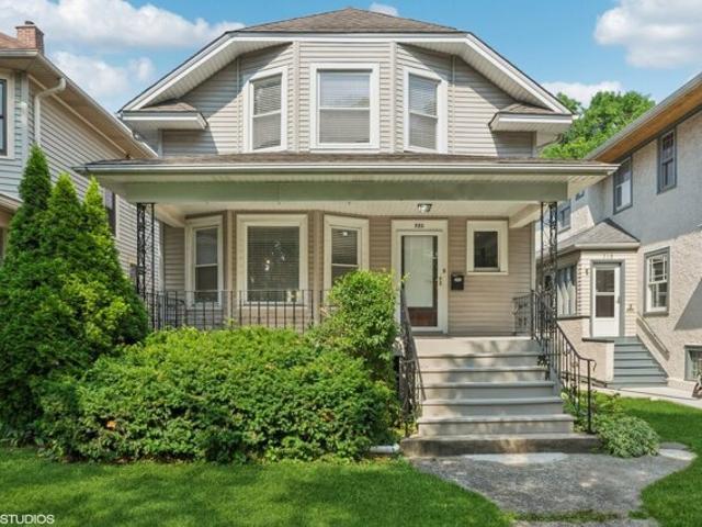 House for sale in Oak Park