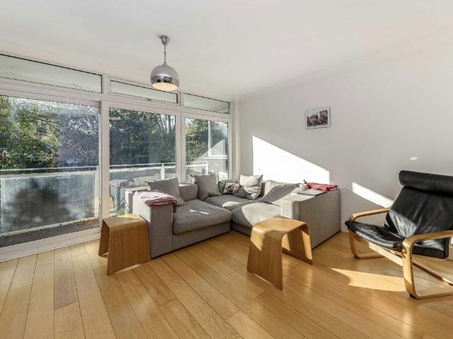 Apartment for rent in Clapham, Greater London