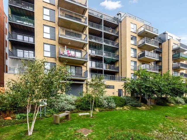Apartment for rent in Gants Hill, Greater London