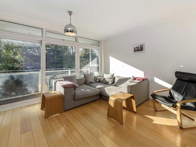 Apartment for rent in Clapham, Greater London