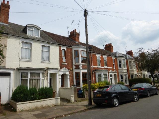 Room for rent in Queen's Park, Northampton
