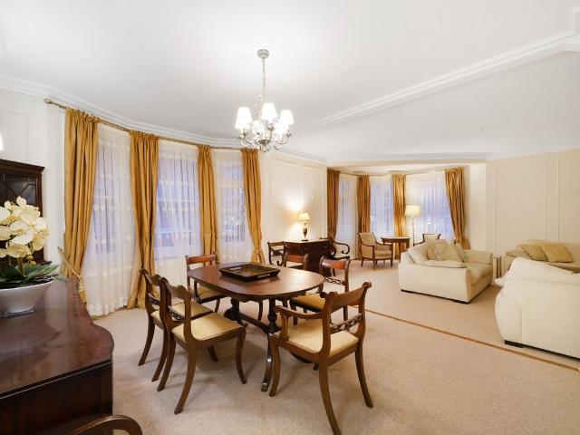 Apartment for rent in Marylebone, Greater London