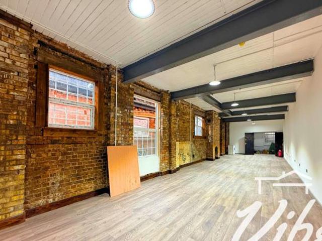 House for rent in Lyons, Greater London