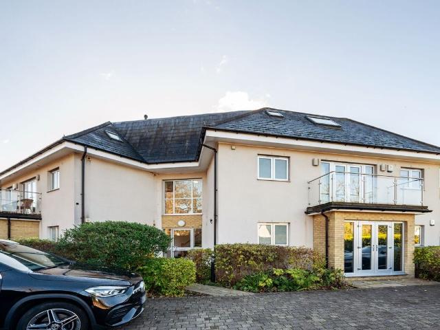 Apartment for rent in Bickley, Greater London