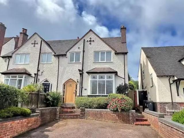House for sale in Four Oaks