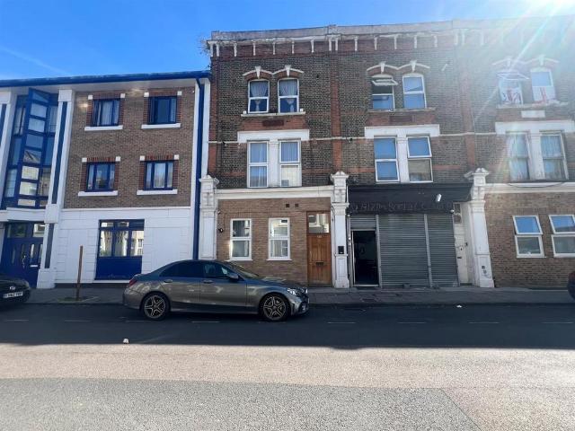 Apartment for rent in Lower Clapton, Greater London