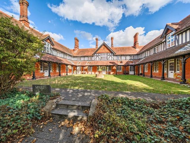 Apartment for rent in Roundwood, St Albans
