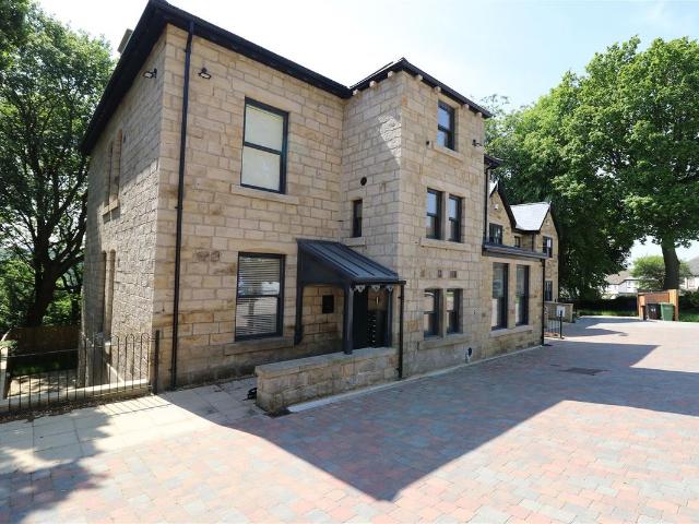 Apartment for rent in Farsley, West Yorkshire