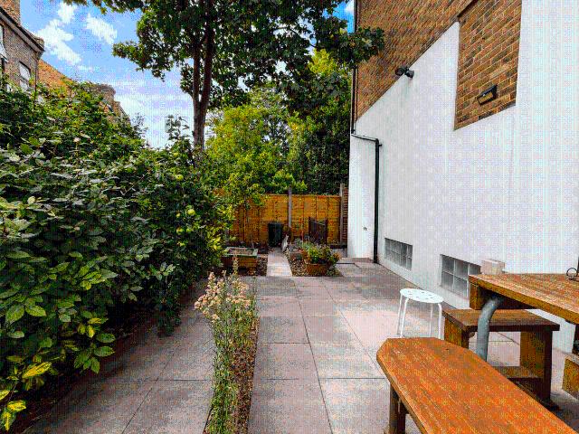 Apartment for rent in Clapton, Lower Clapton