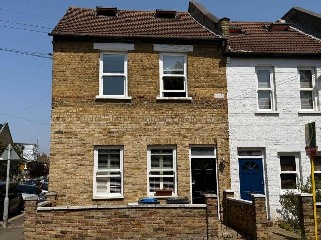 House for rent in London Borough of Merton, Greater London