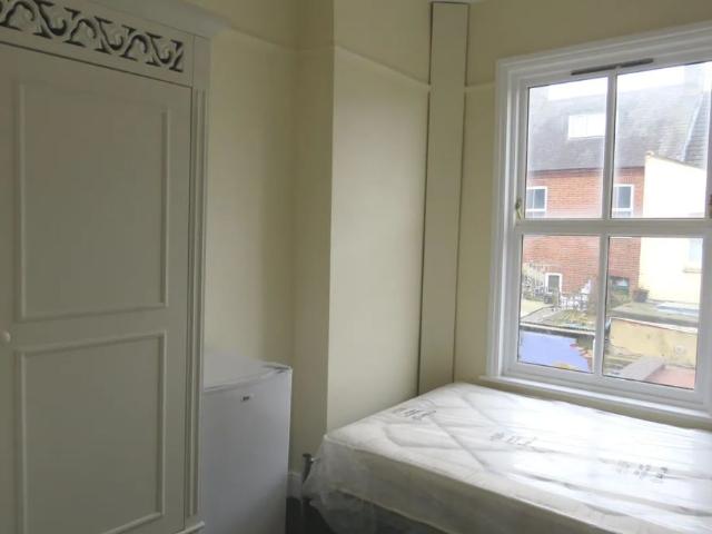 House for rent in East Bank, Norfolk