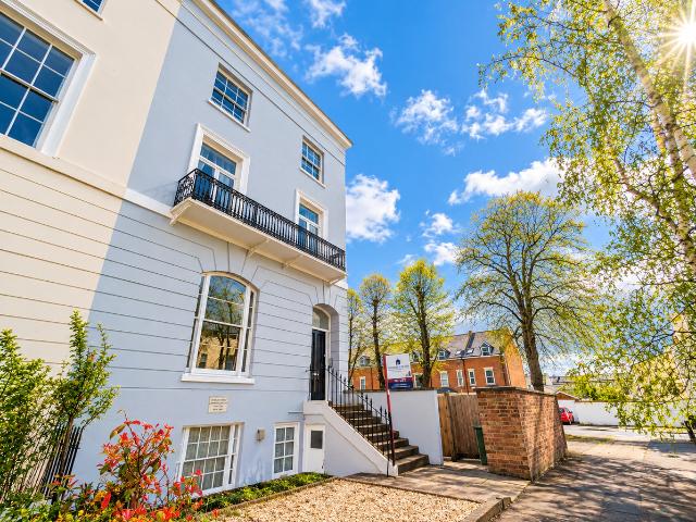 Apartment for rent in Marle Hill, Cheltenham