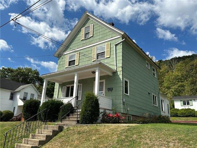 House for sale in Bradford, Pennsylvania