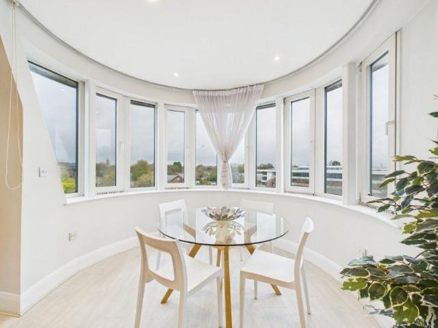 House for rent in Lower Halliford, Surrey
