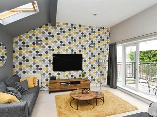 House for sale in Ermine West, Brayford