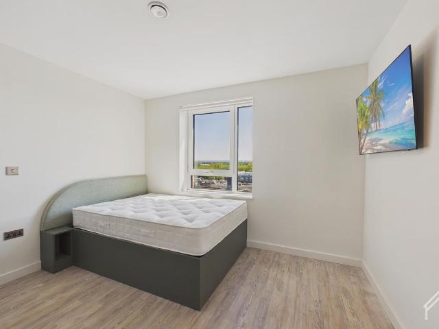Studio for rent in Norbiton, Greater London