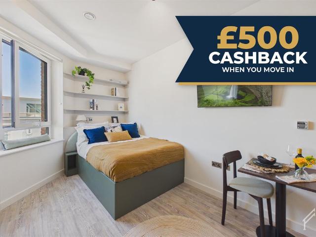 Studio for rent in Norbiton, Greater London