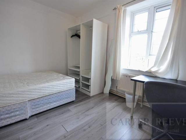 Apartment for rent in Chalk Farm, Greater London